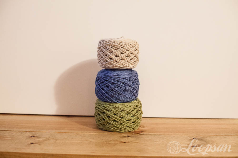 yarn cakes