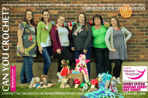 Craftyclub yarn bomb