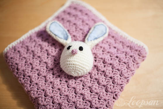 Brini- The Bunny Carseat Blanket Free Pattern