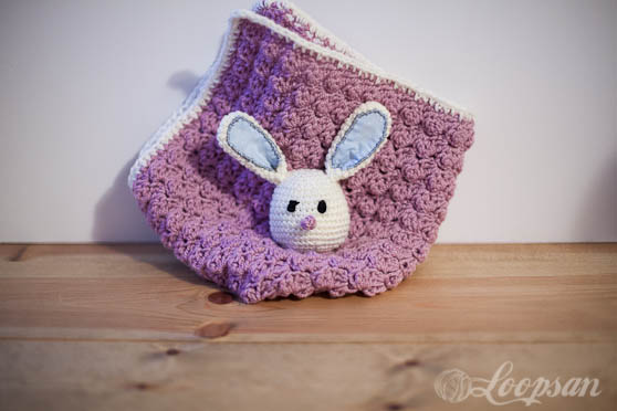 Brini- The Bunny Carseat Blanket Free Pattern