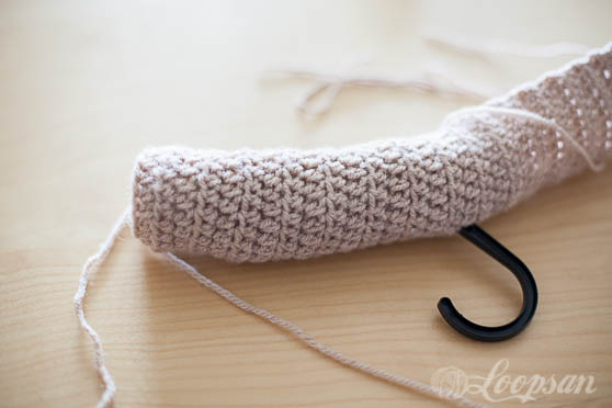 Crochet Baby Clothes Hanger- Free Pattern by Loopsan