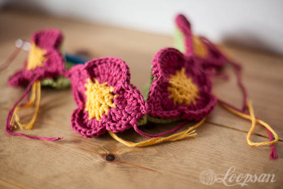 Crochet Flower Ball (Amish Puzzle Ball)
